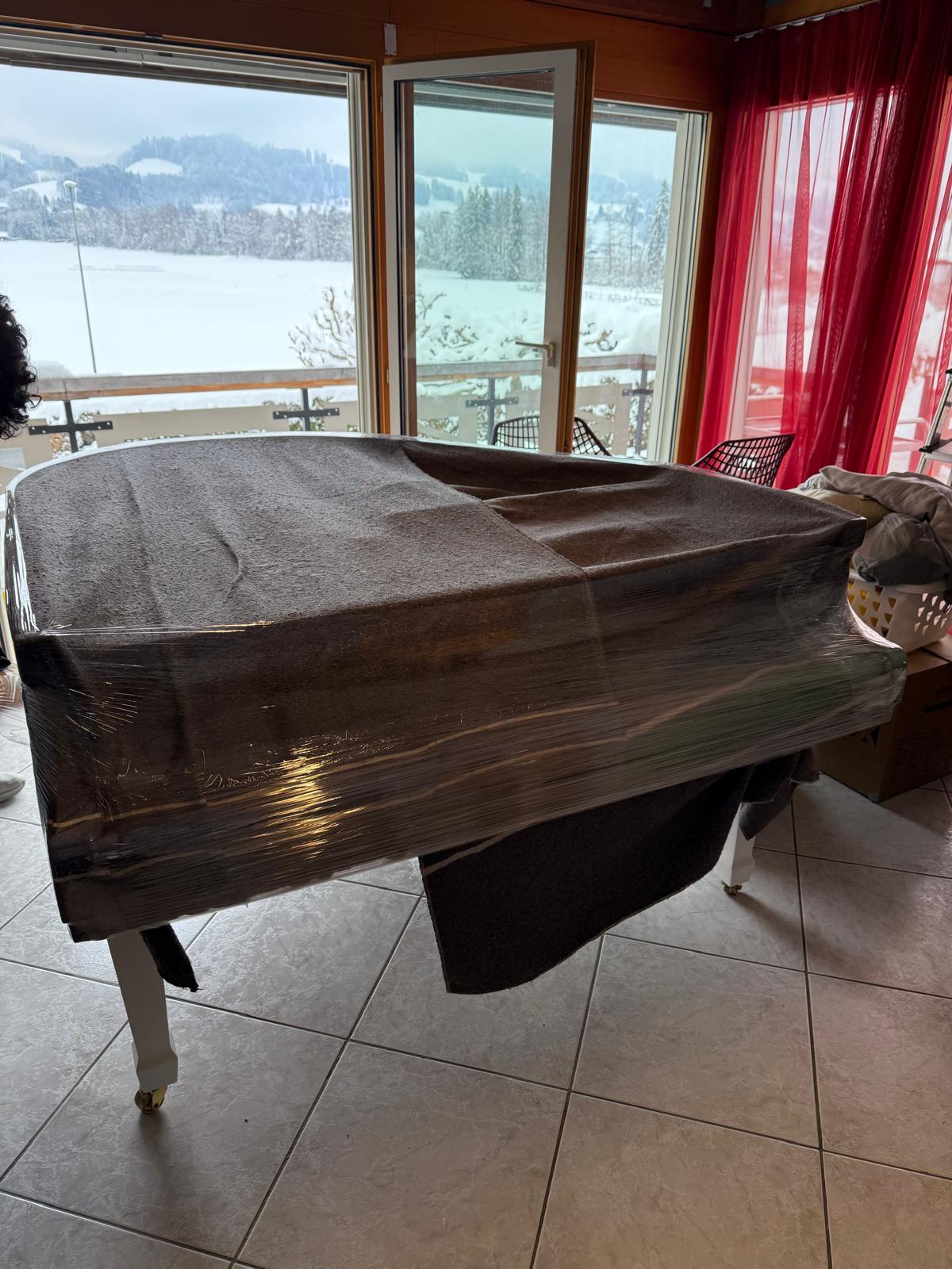 Piano protégé et emballé pour le transport par TOP8